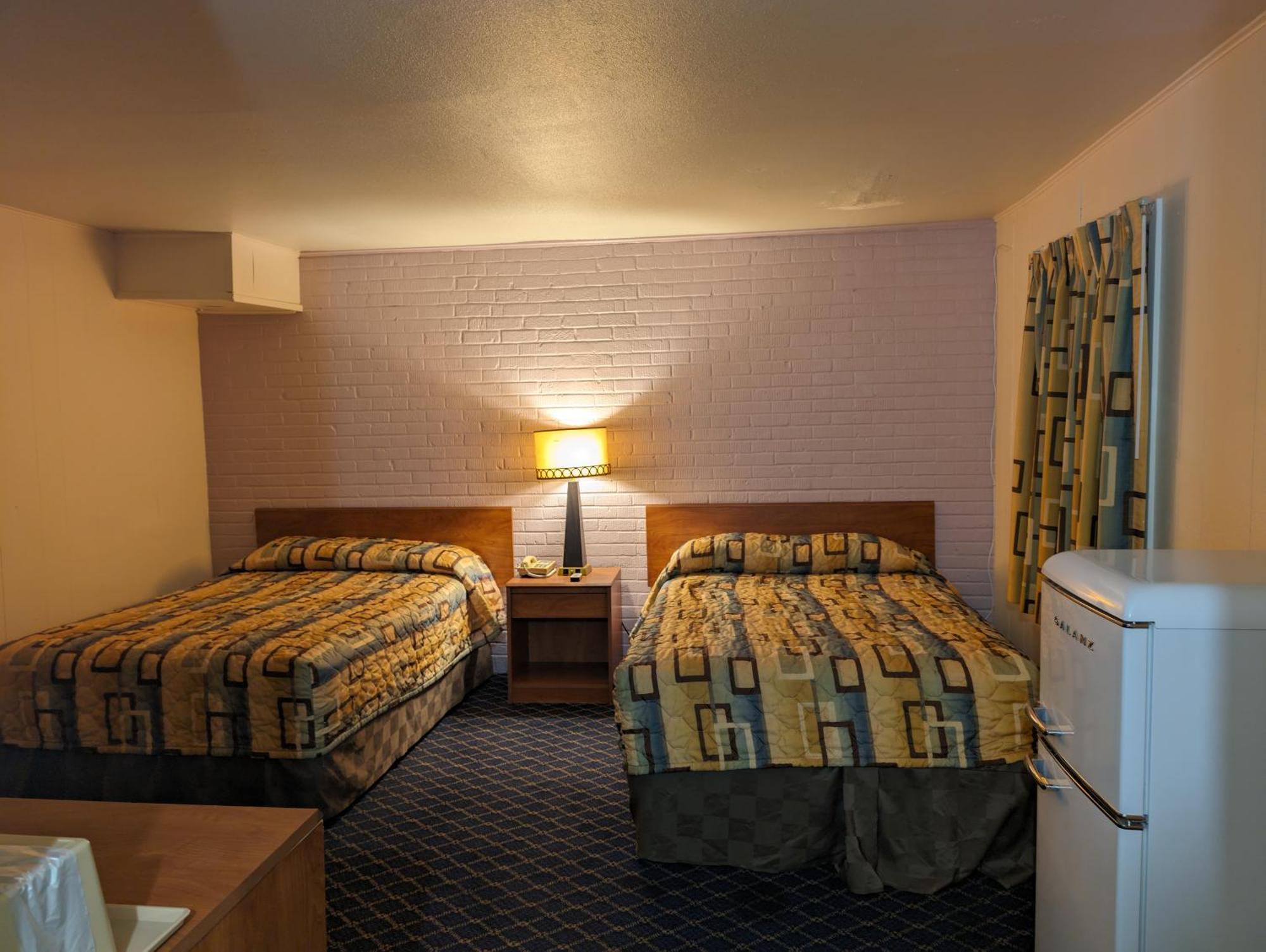 Economy Inn Kingsville Exterior photo